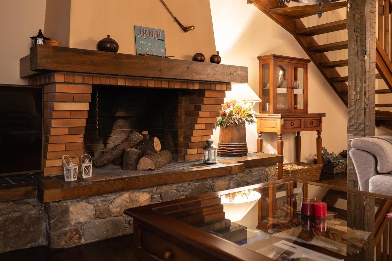 ソリゲローラ Casa Fontanals De Cerdanyaヴィラ エクステリア 写真